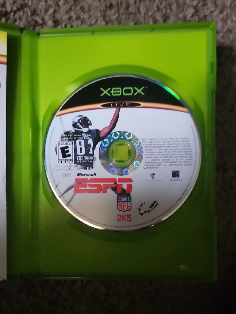 ESPN NFL 2K5 Xbox Game - Green Cover - Picture 4 of 4